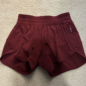 Lululemon Shorts - Tracker Low-rise
